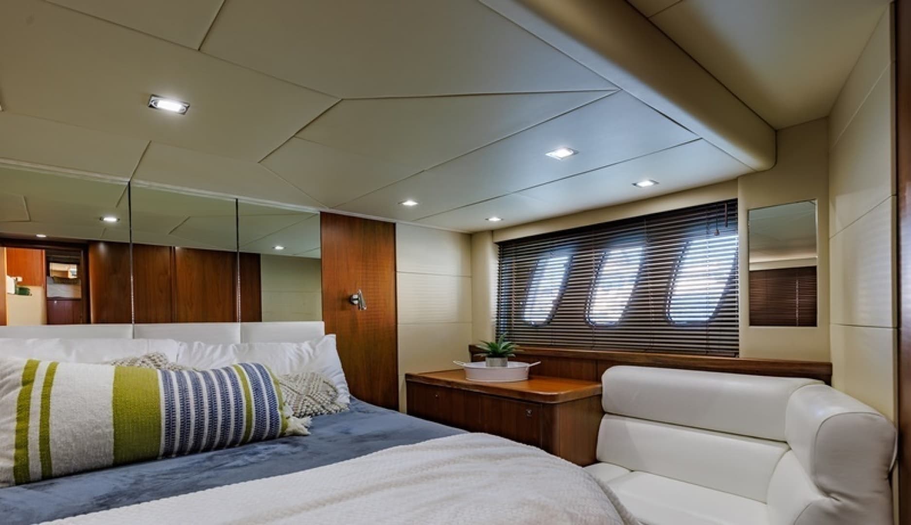 62 Sunseeker Predator