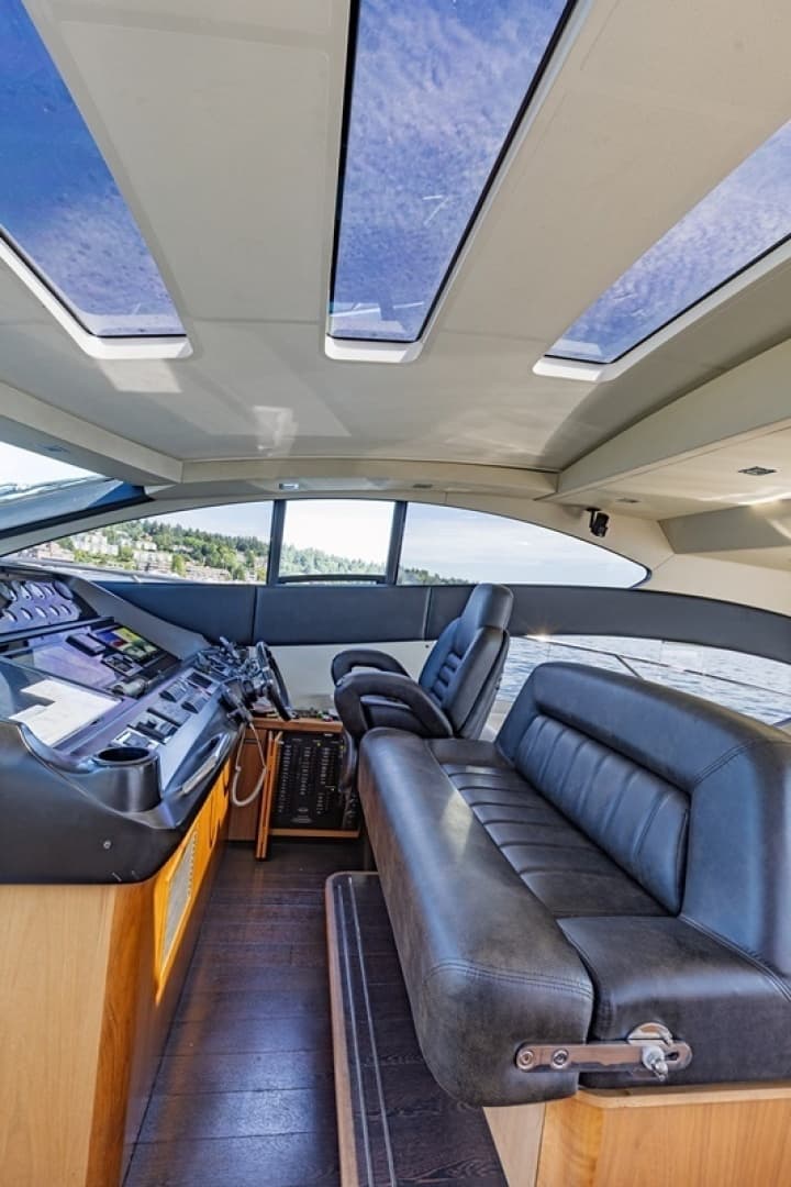 62 Sunseeker Predator