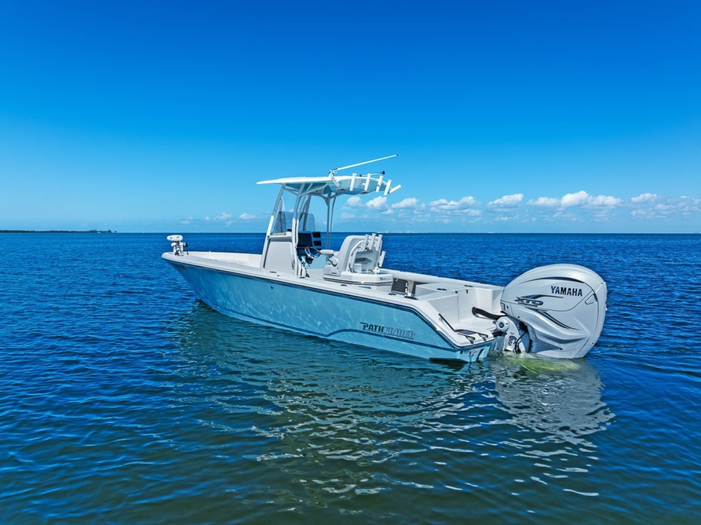 2021 Pathfinder 2700 Open