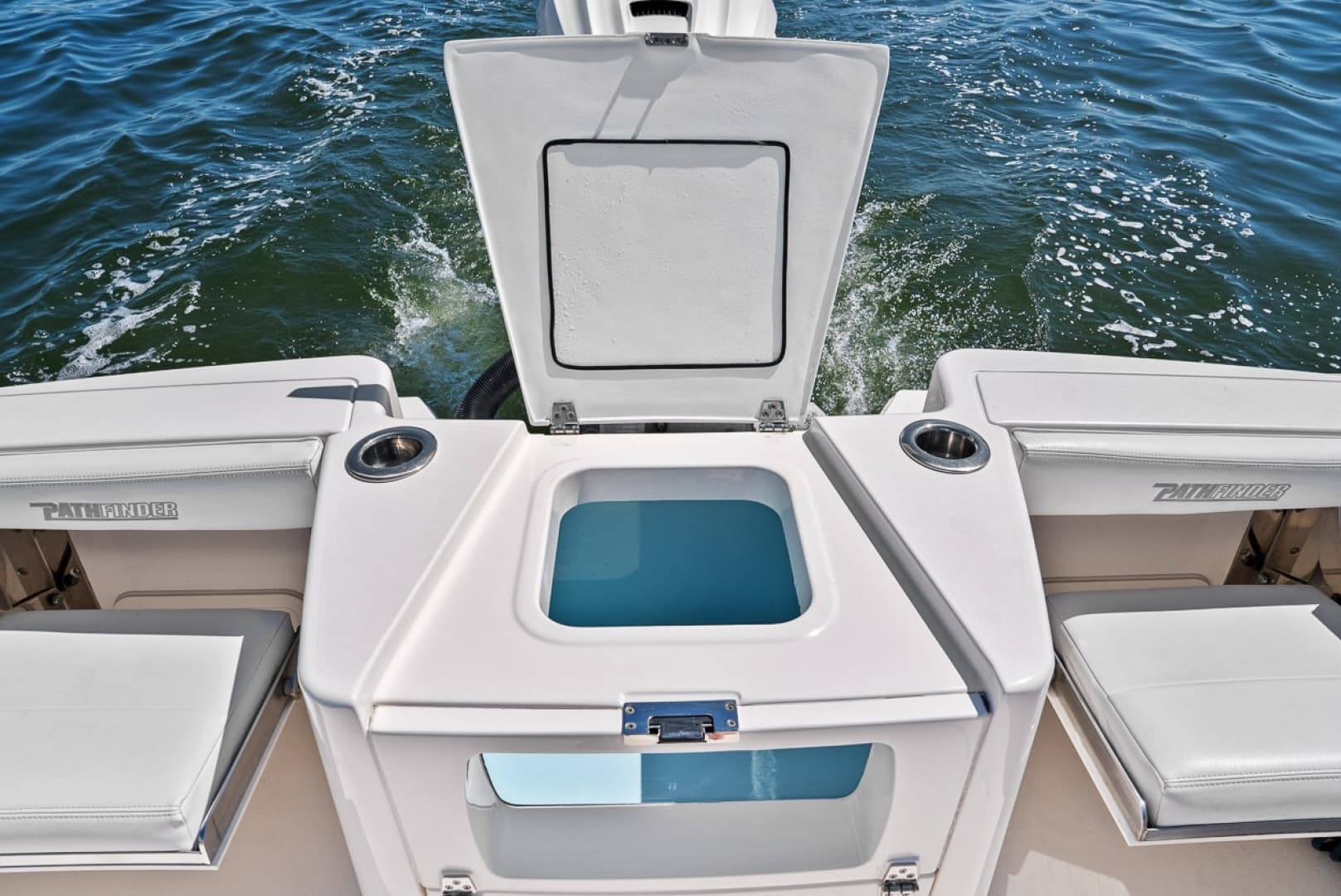 2021 Pathfinder 2700 Open