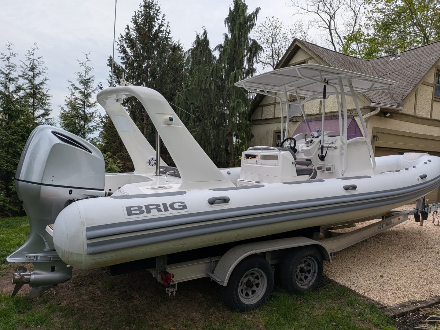 2016 Brig Inflatables 