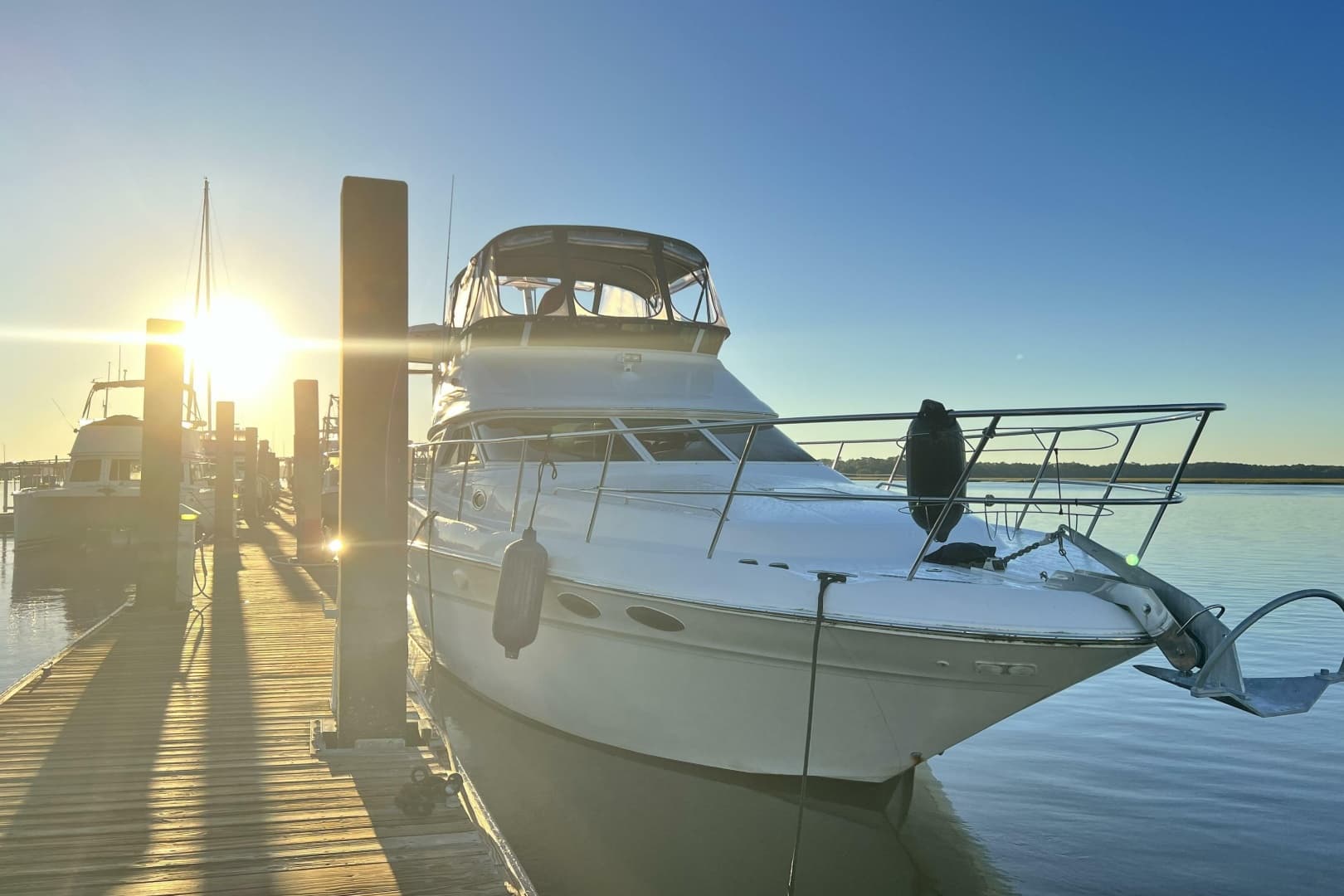 1999 Sea Ray 420 Aft Cabin