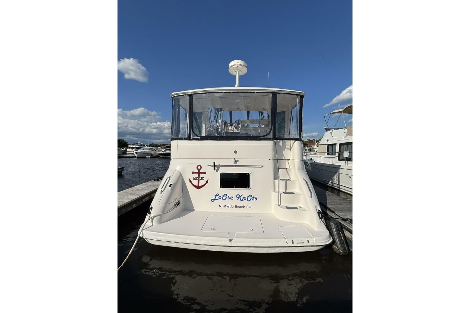 1999 Sea Ray 420 Aft Cabin