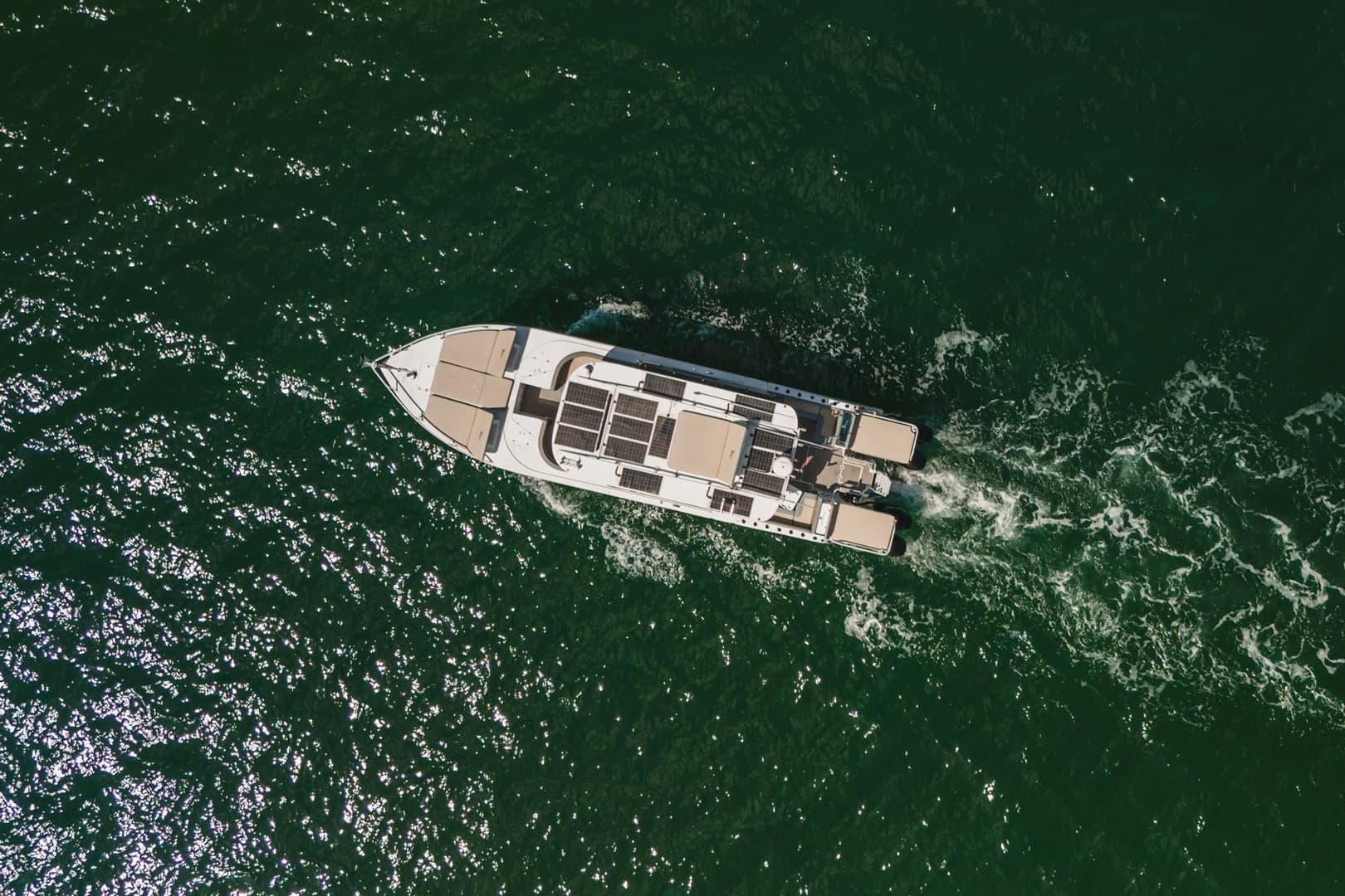 2024 Yachtcat 