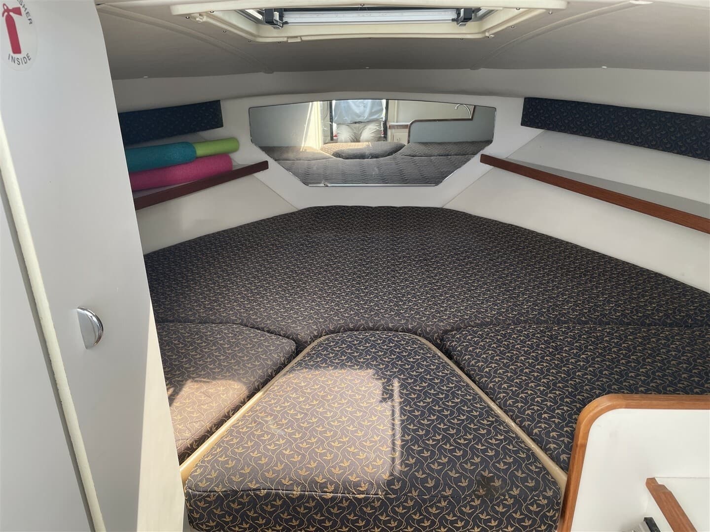2000 Tiara Yachts 2900 Coronet Harbor Edition