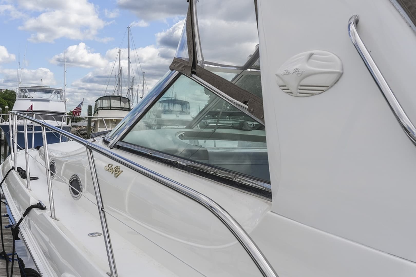 1997 Sea Ray Sundancer 400