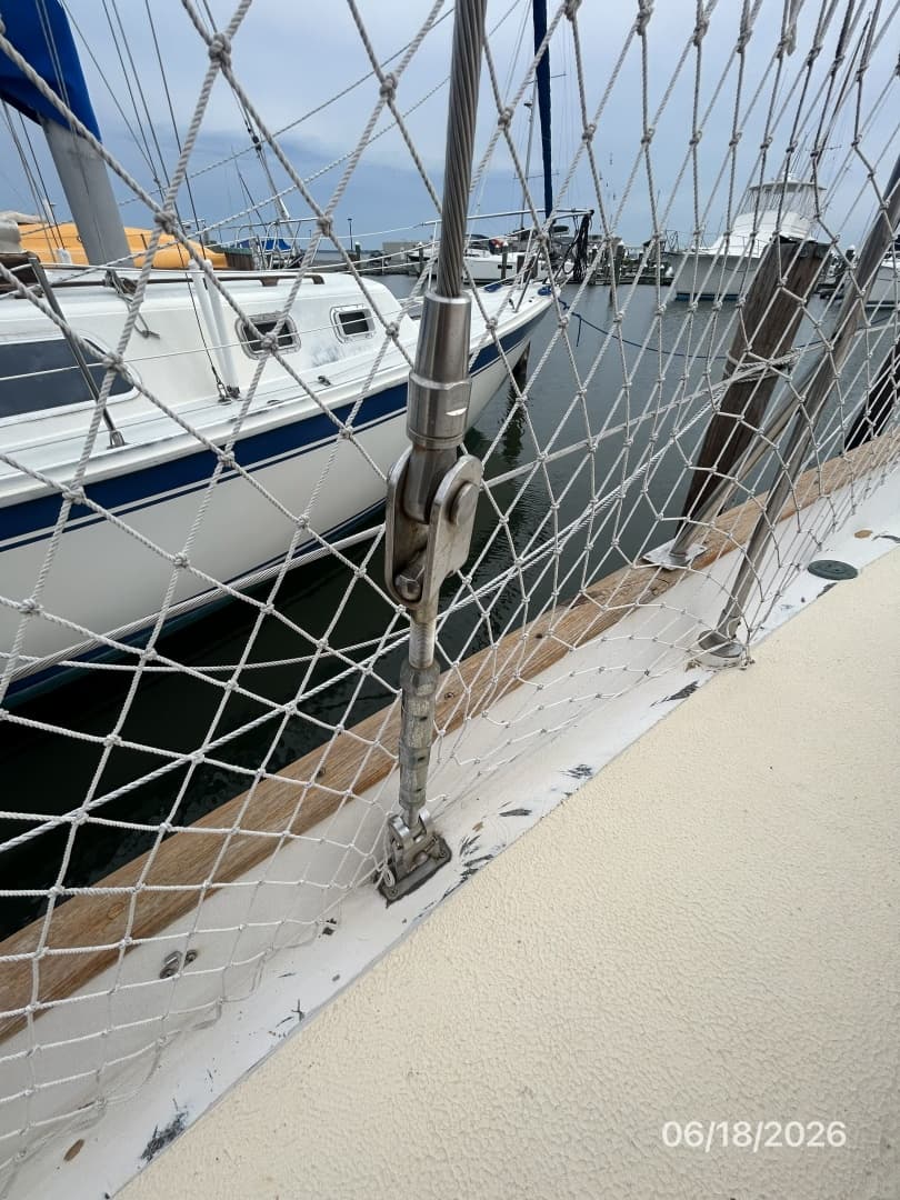 37' Tayana standing rigging3