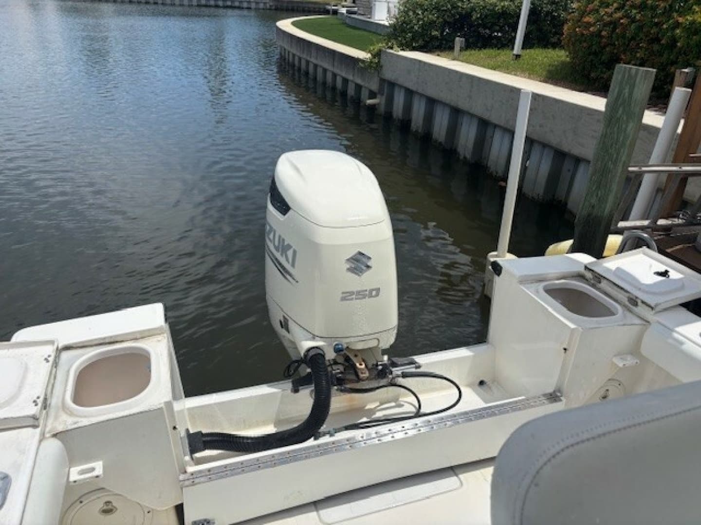 2001 Tracker Sea Craft SXC