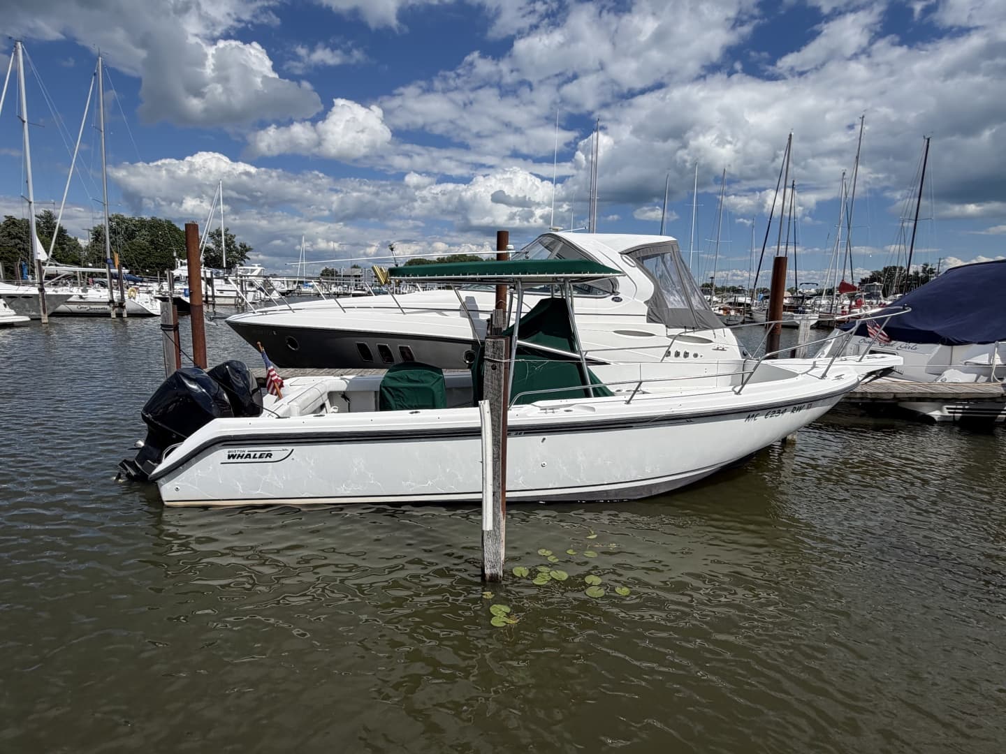 1999 Boston Whaler 26 Outrage
