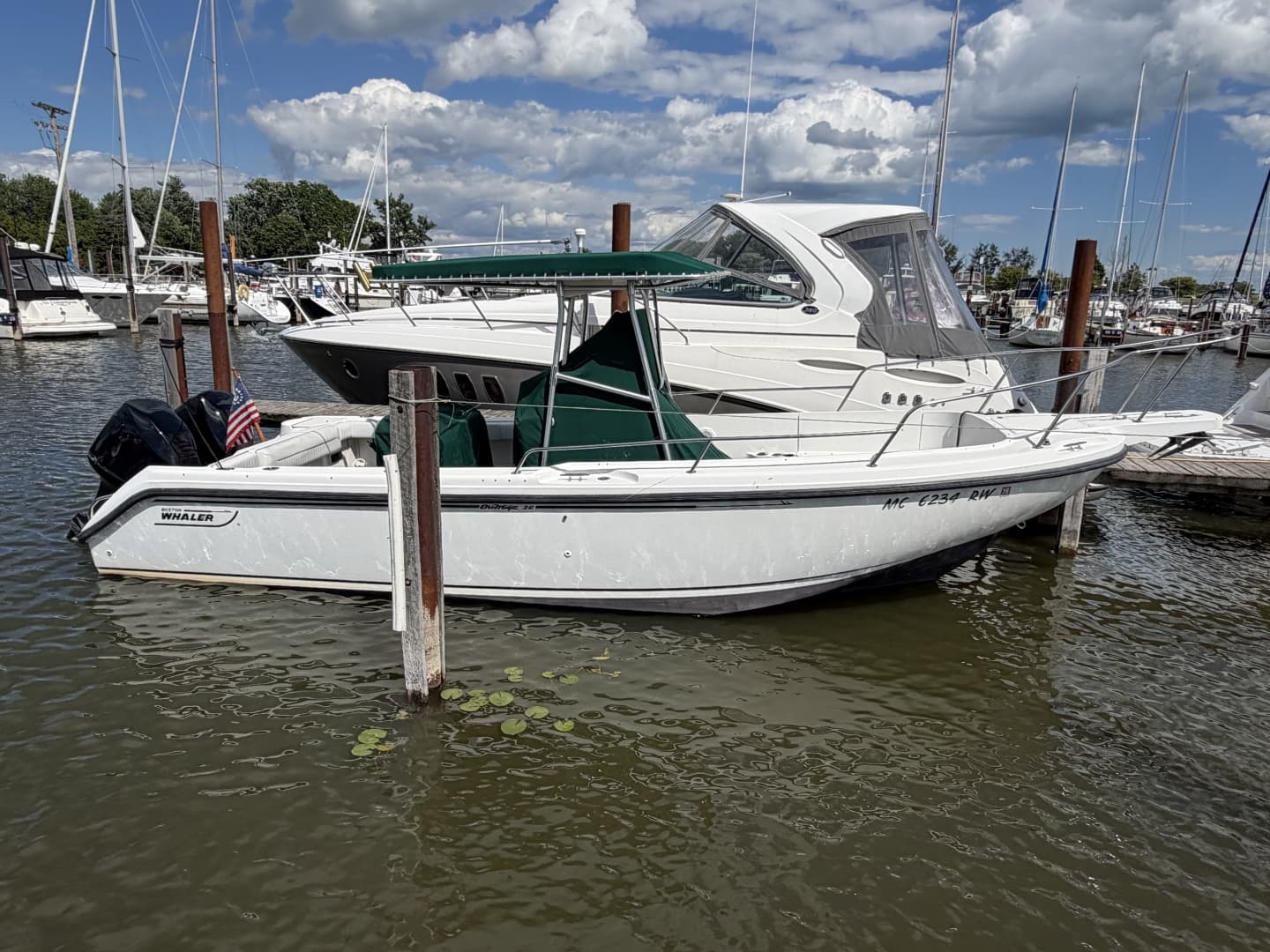 1999 Boston Whaler 26 Outrage