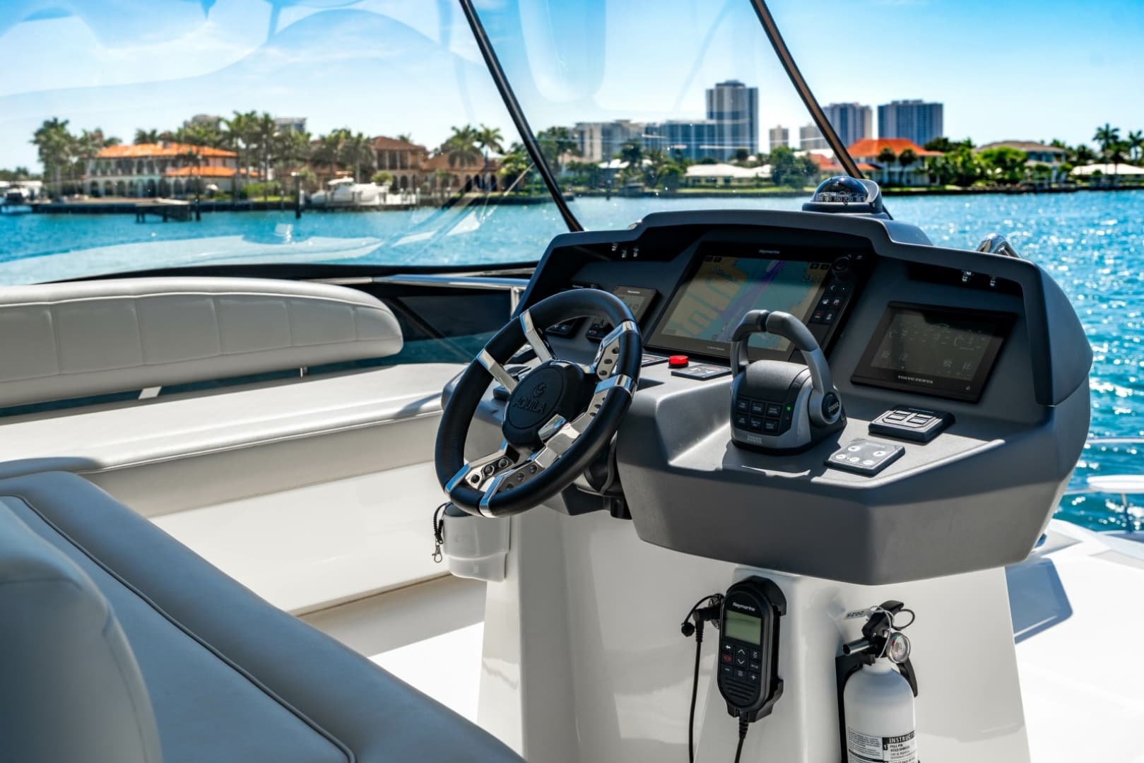 2024 Aquila 44 Yacht