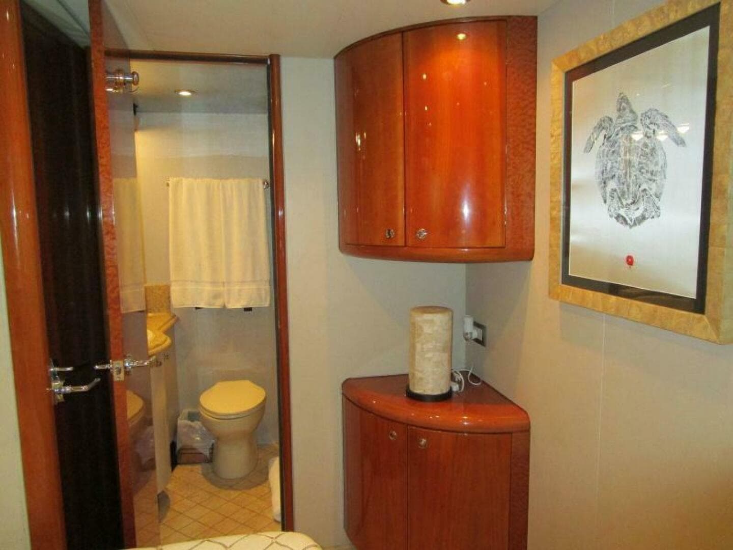 Port Double Cabin    