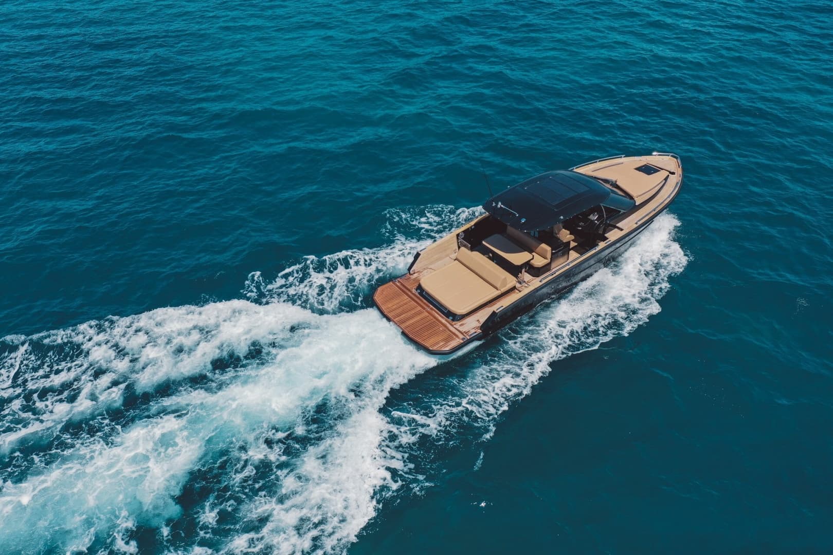 2027 Focus Motor Yachts Forza