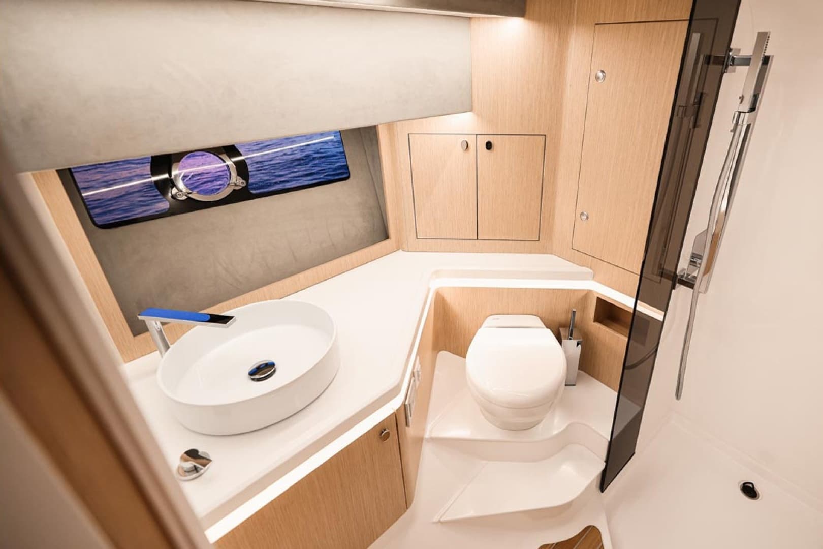 2027 Focus Motor Yachts Forza