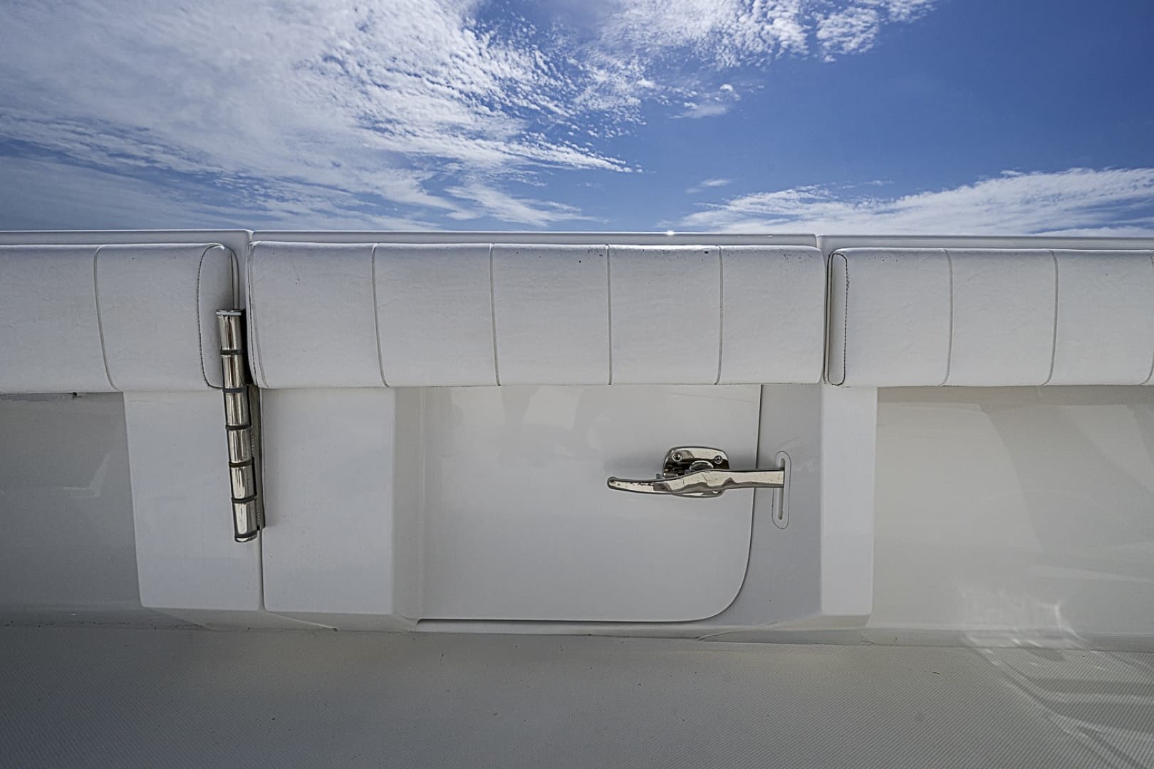 2020 Bahama Center Console