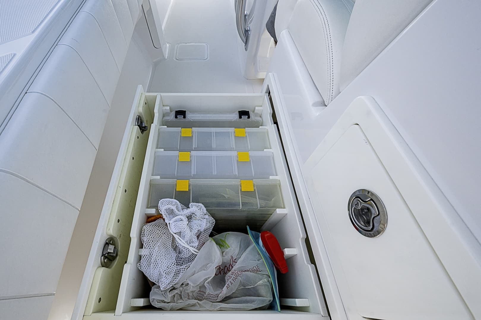 2020 Bahama Center Console