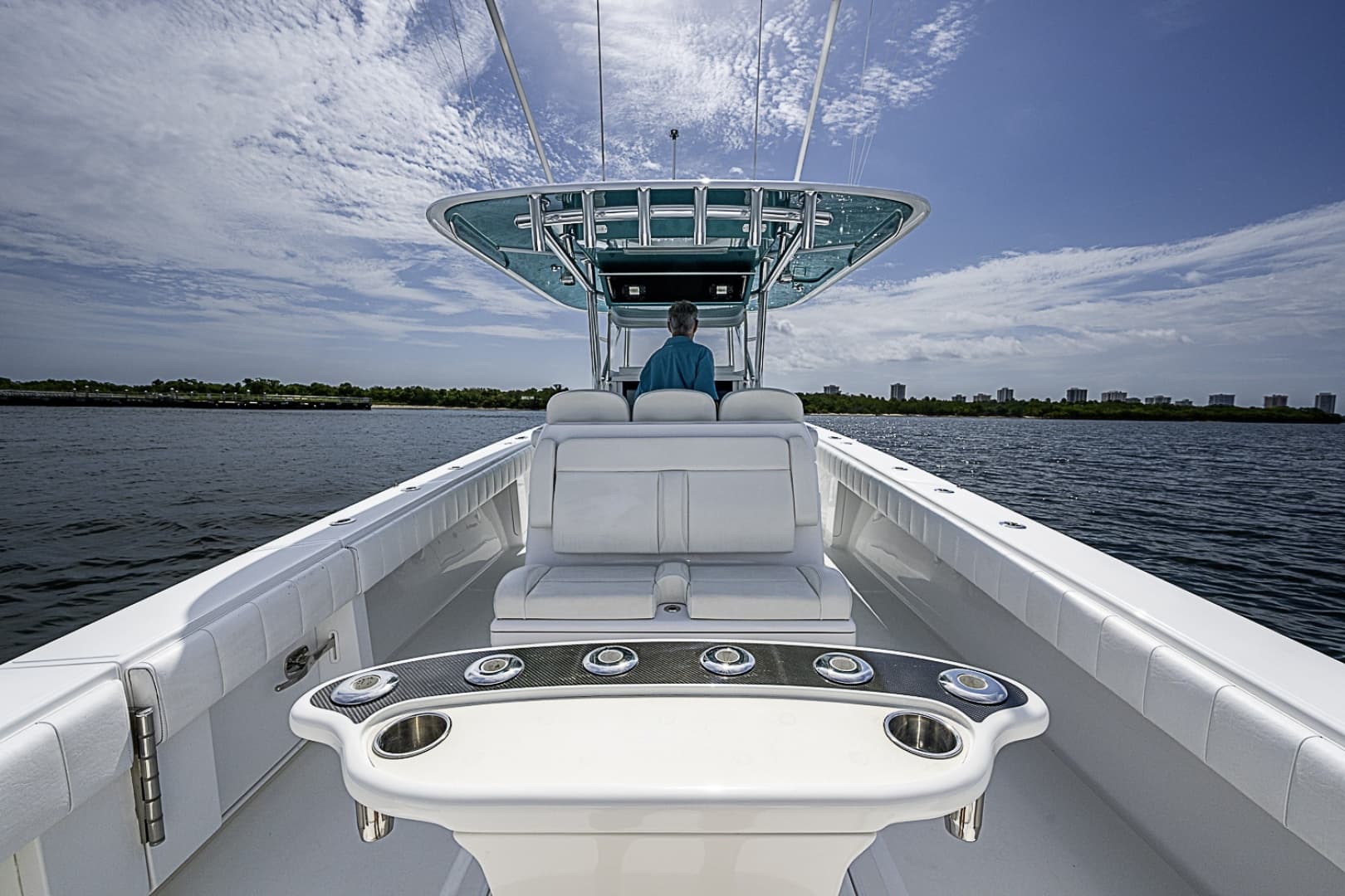 2020 Bahama Center Console