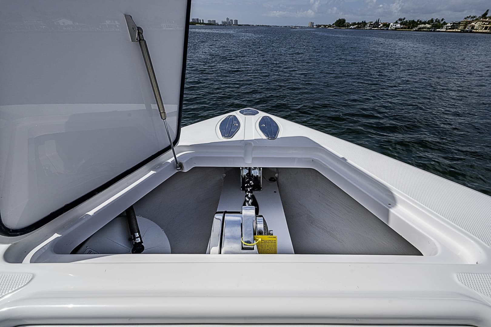 2020 Bahama Center Console