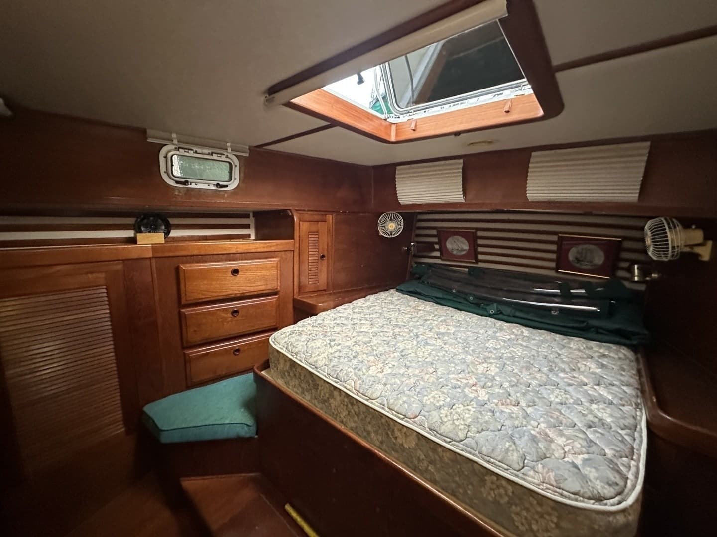 1985 Endeavour 42 CC