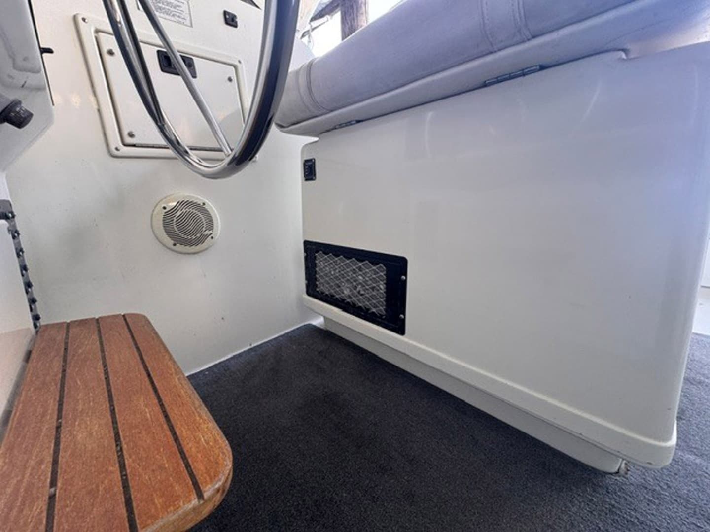 1988 Tiara Yachts 3300 Open