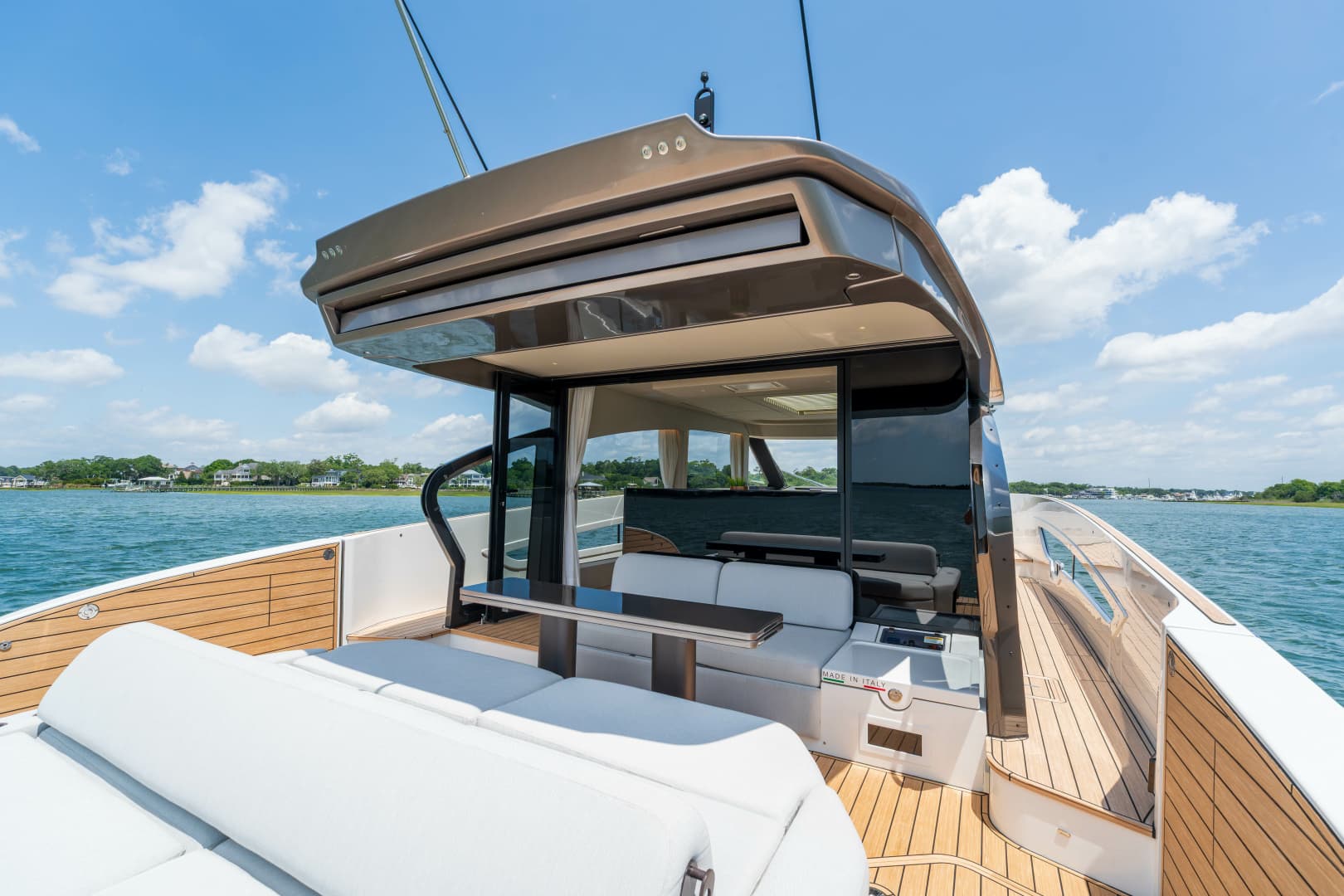 2025 Azimut Seadeck 6