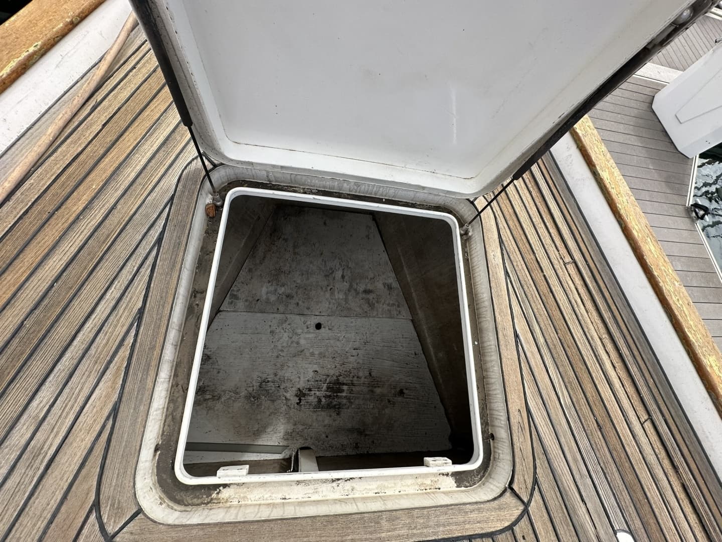 1999 Farr 50 Pilot House