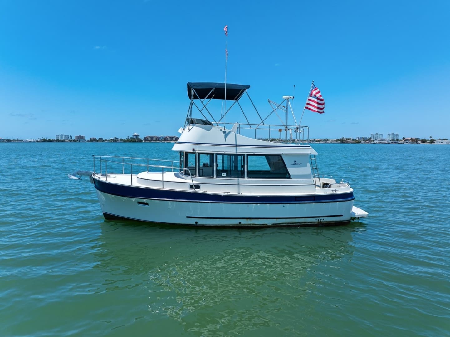 2001 Camano 31 Trawler