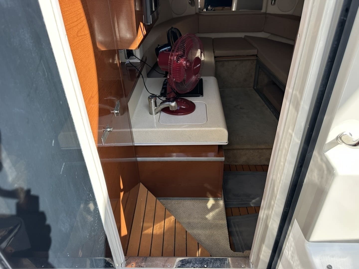 2010 Sea Ray Sundancer 260