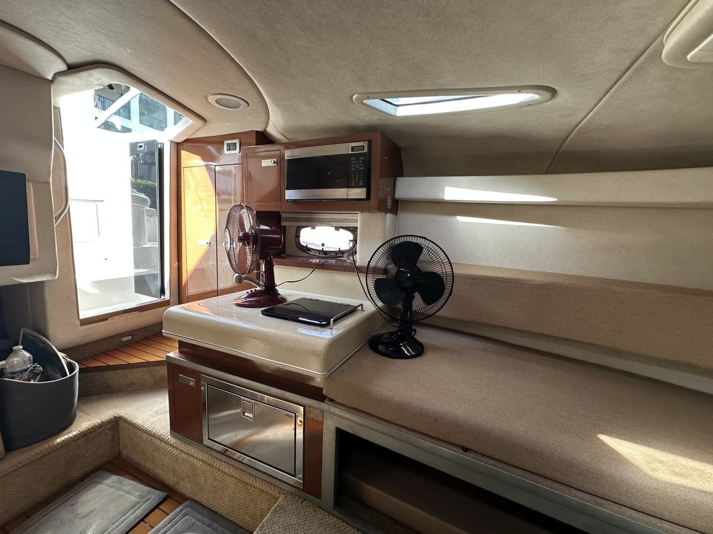 2010 Sea Ray Sundancer 260
