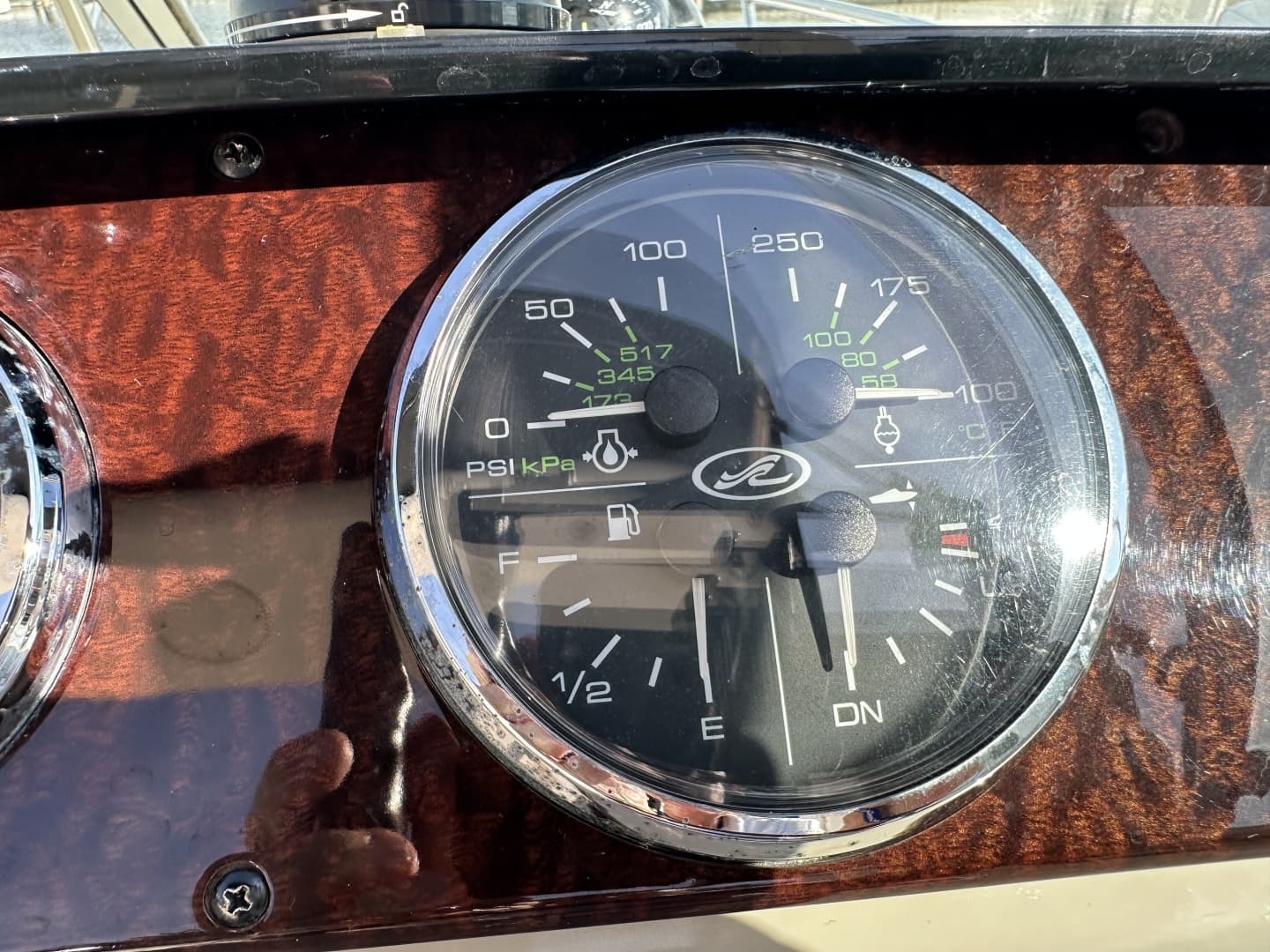 2010 Sea Ray 260 Sundancer