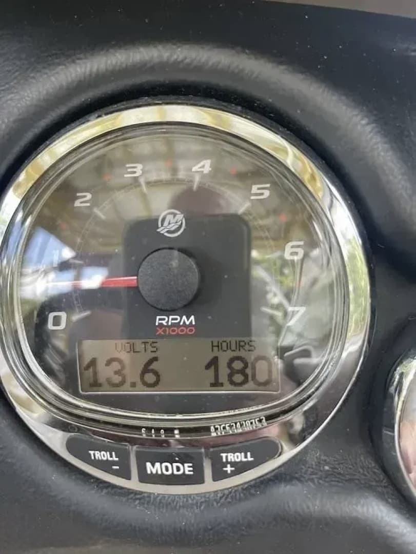 2015 Ebbtide 2700 CBR