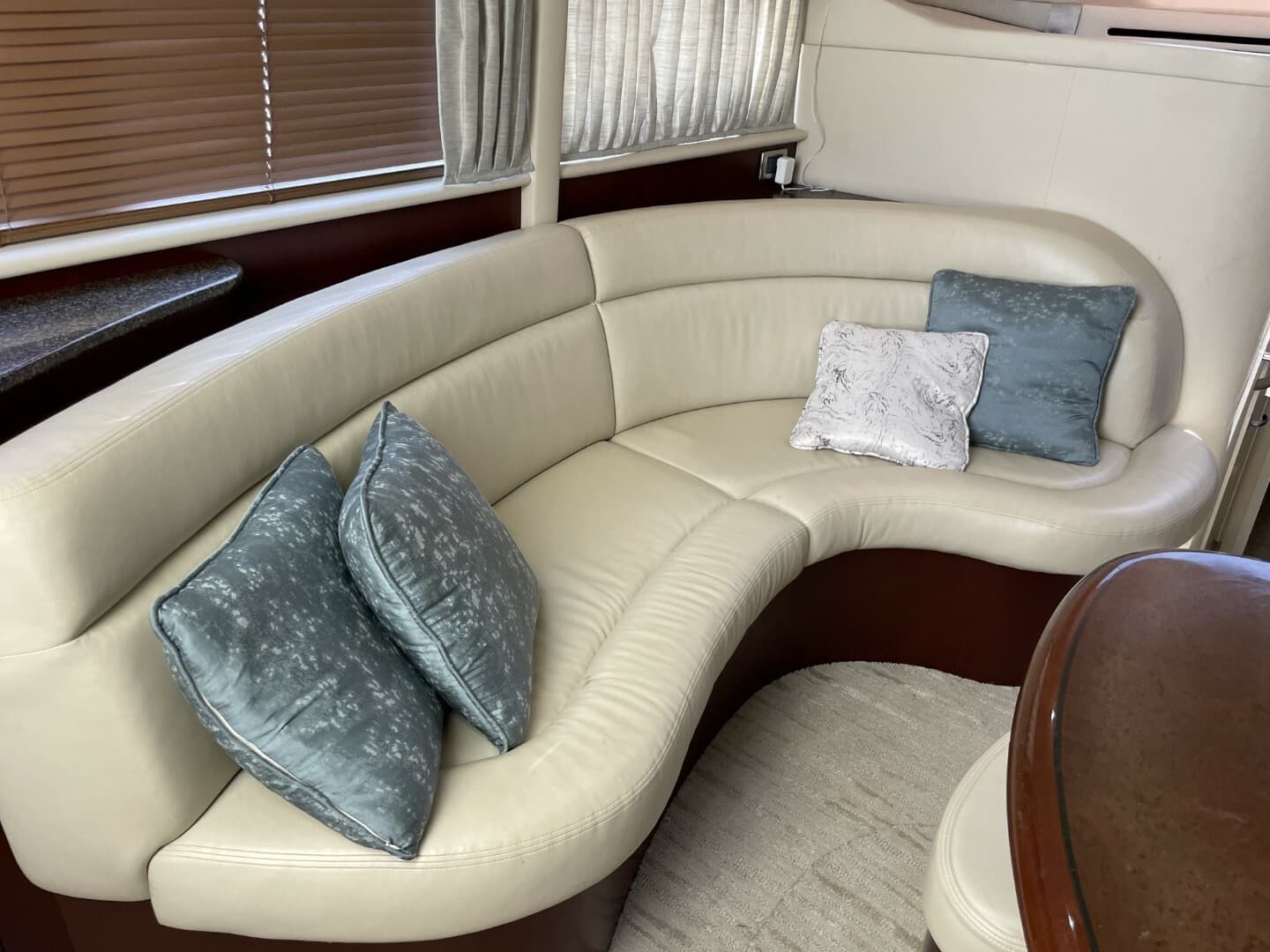2006 Sea Ray 40 MY