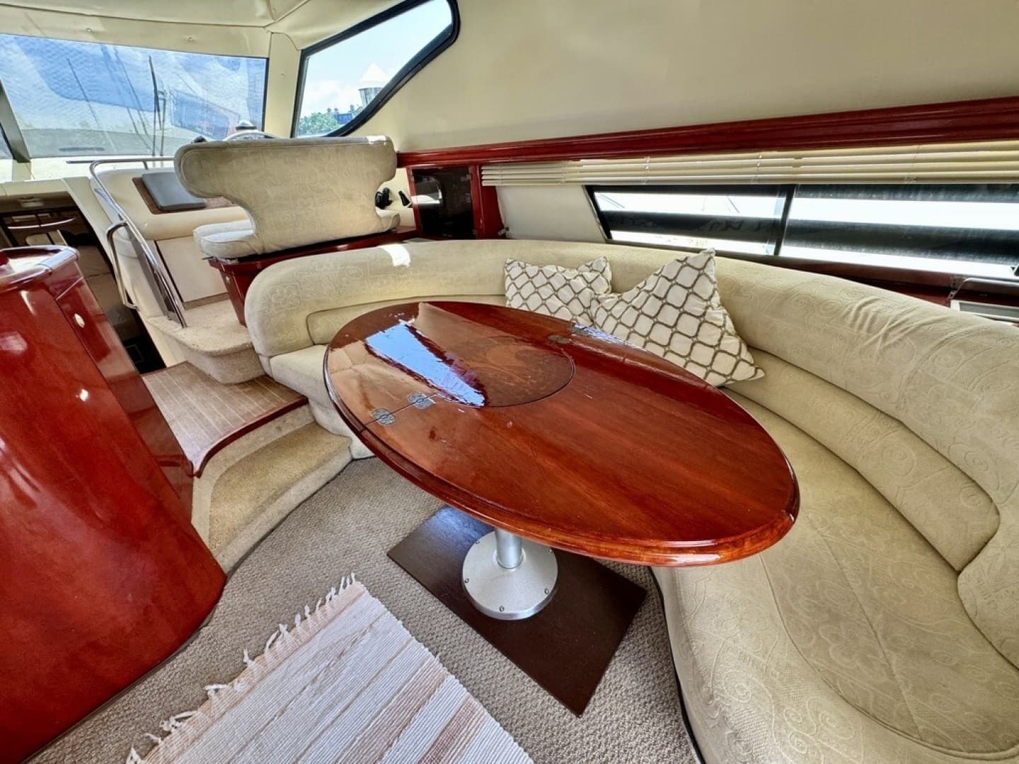 1999 Birchwood Challenger 450 Flybridge