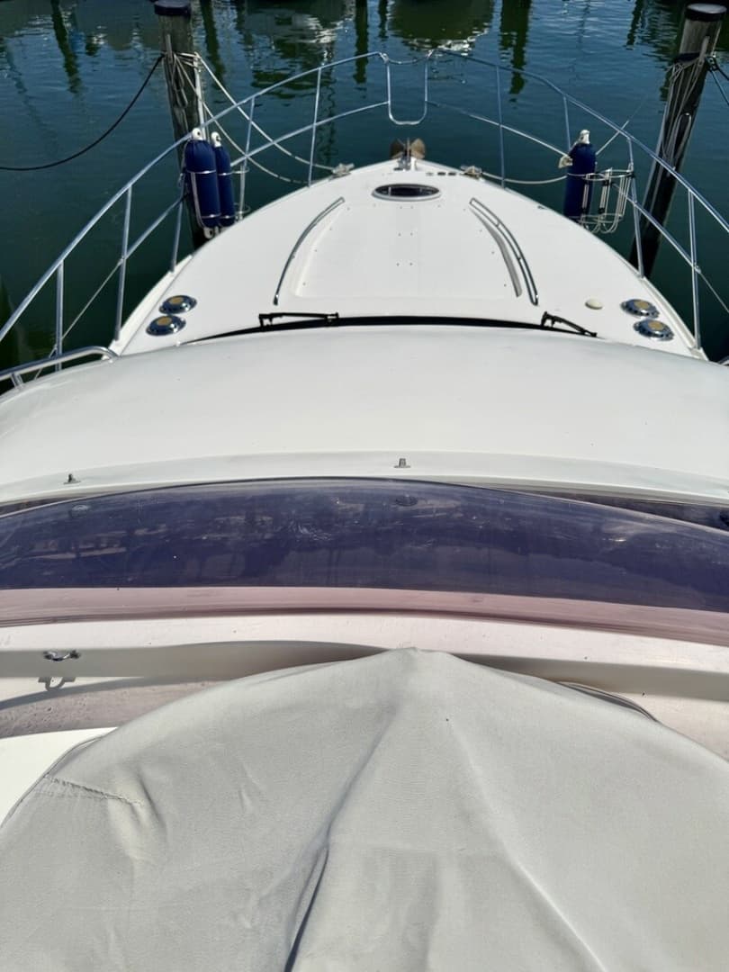 1999 Birchwood Challenger 450 Flybridge
