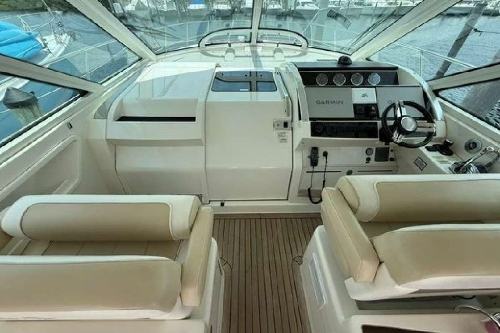 2012 Sea Ray 450 Sundancer