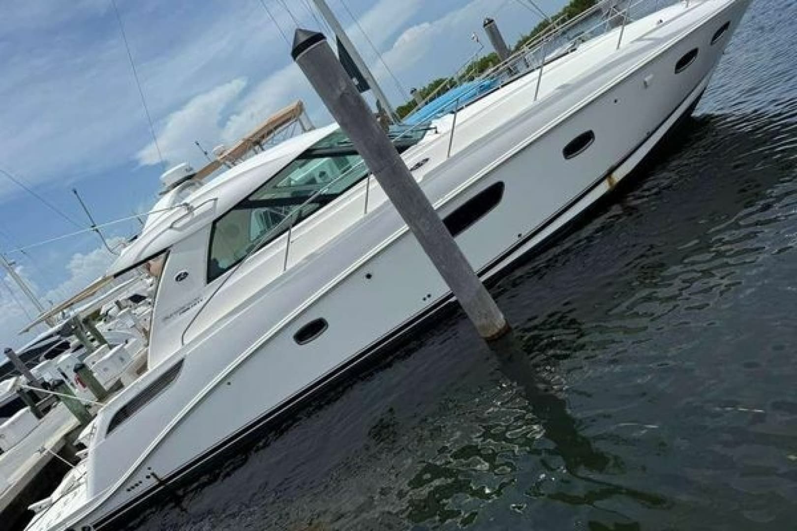 2012 Sea Ray 450 Sundancer