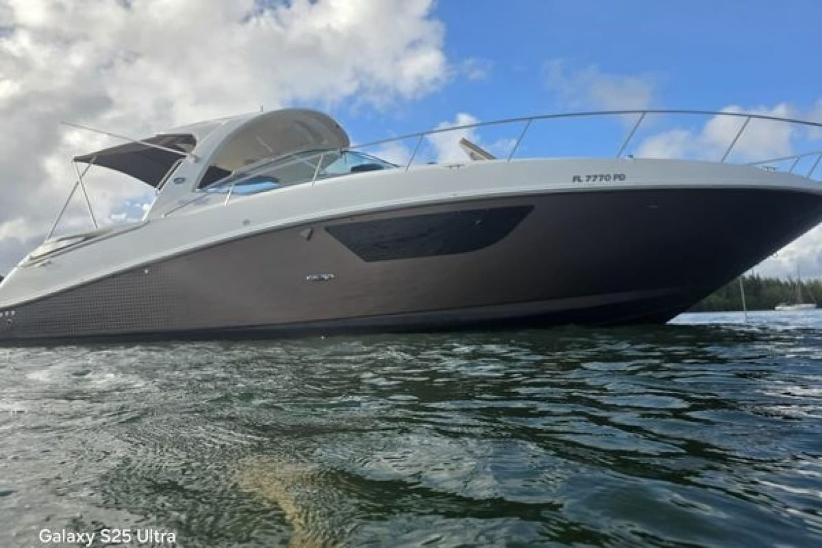 2010 Sea Ray 370 Sundancer