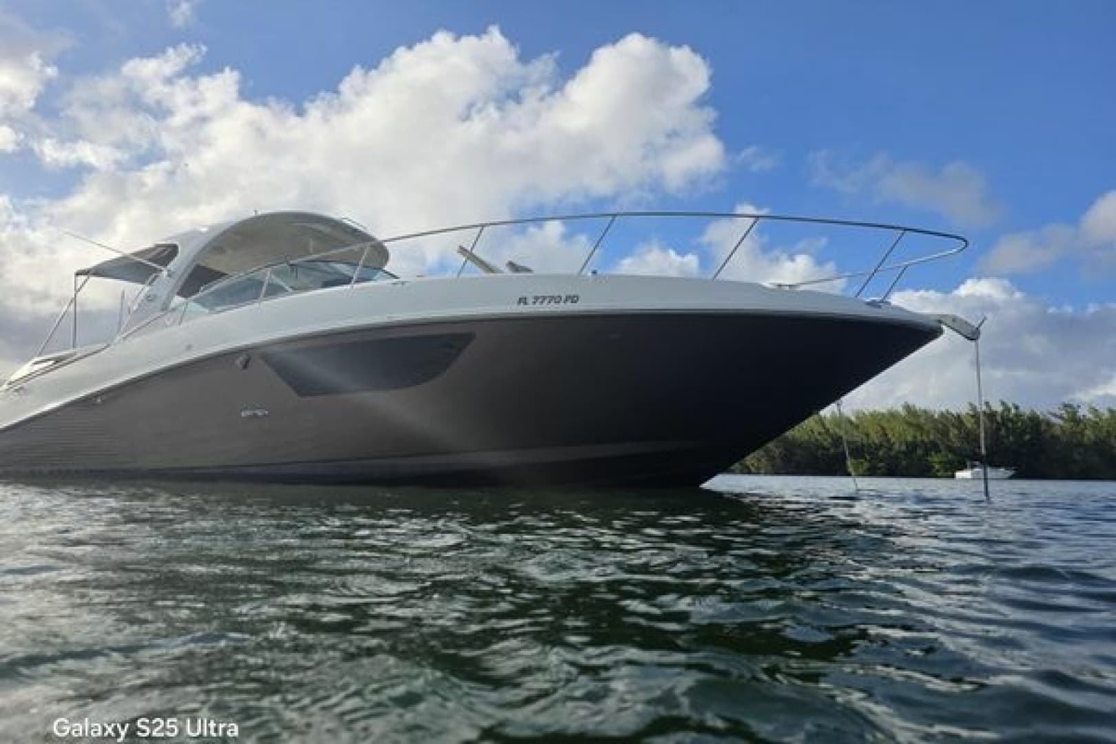 2010 Sea Ray 370 Sundancer