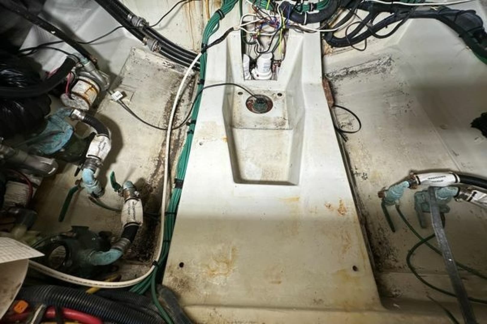 2008 Pursuit OS 335 Offshore