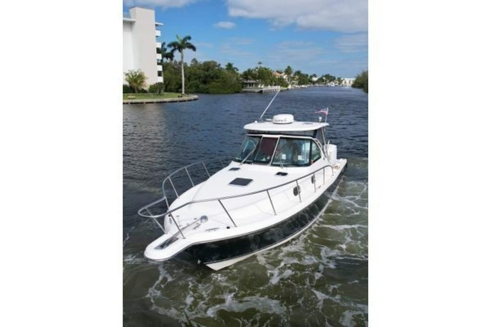 2008 Pursuit OS 335 Offshore