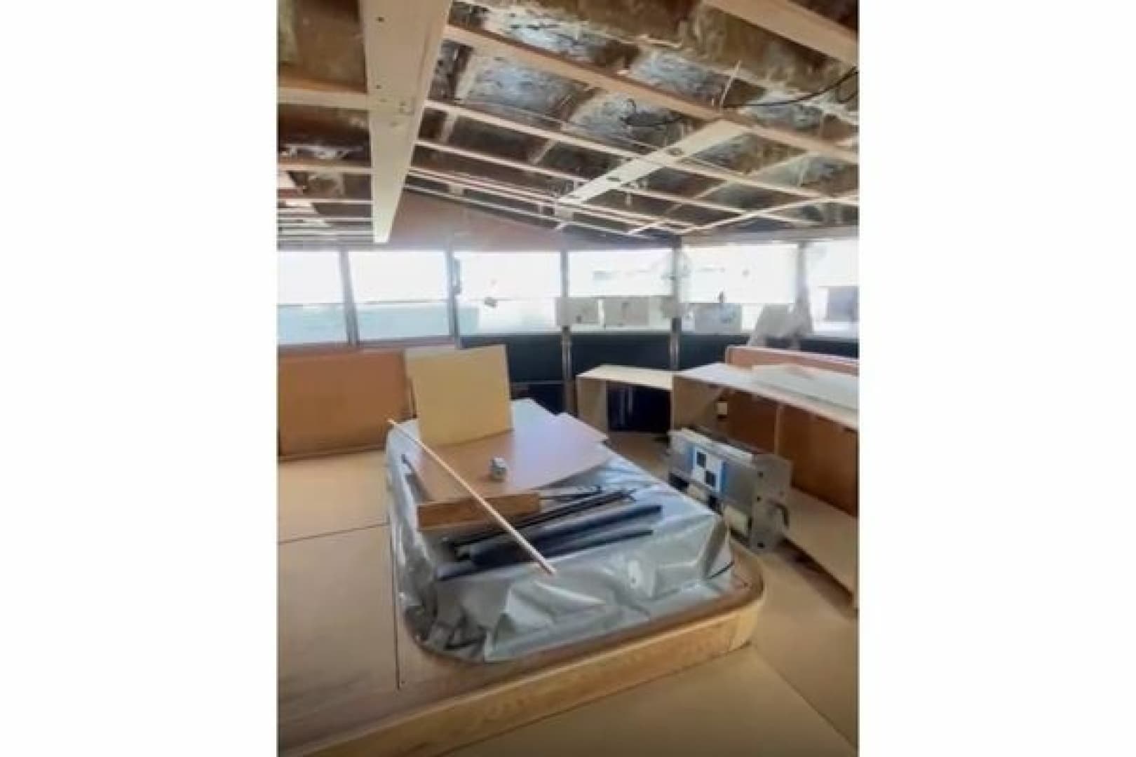 1985 Sterling Yachts 155 Motor Yacht
