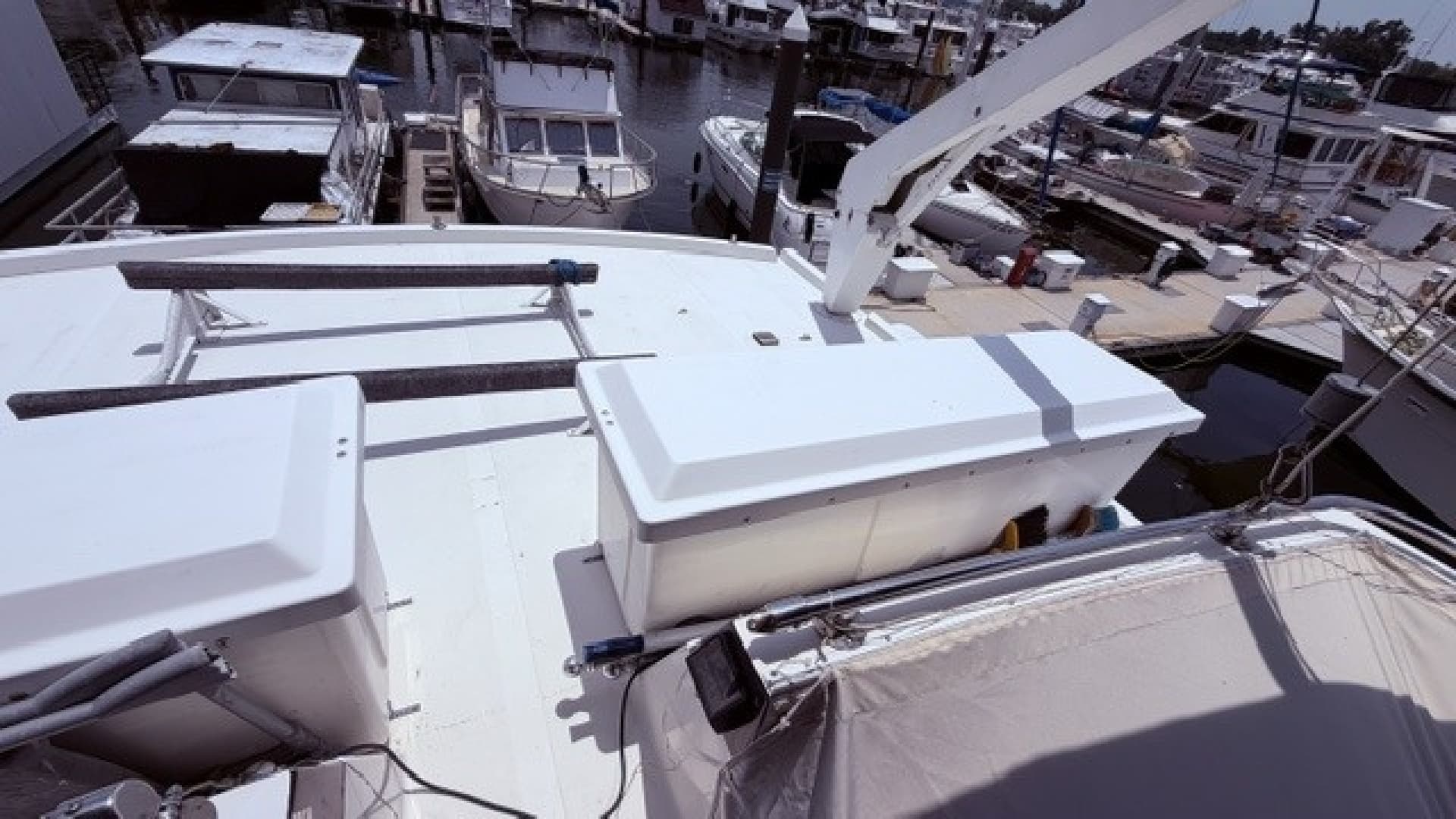 1990 Viking 55 Motor Yacht