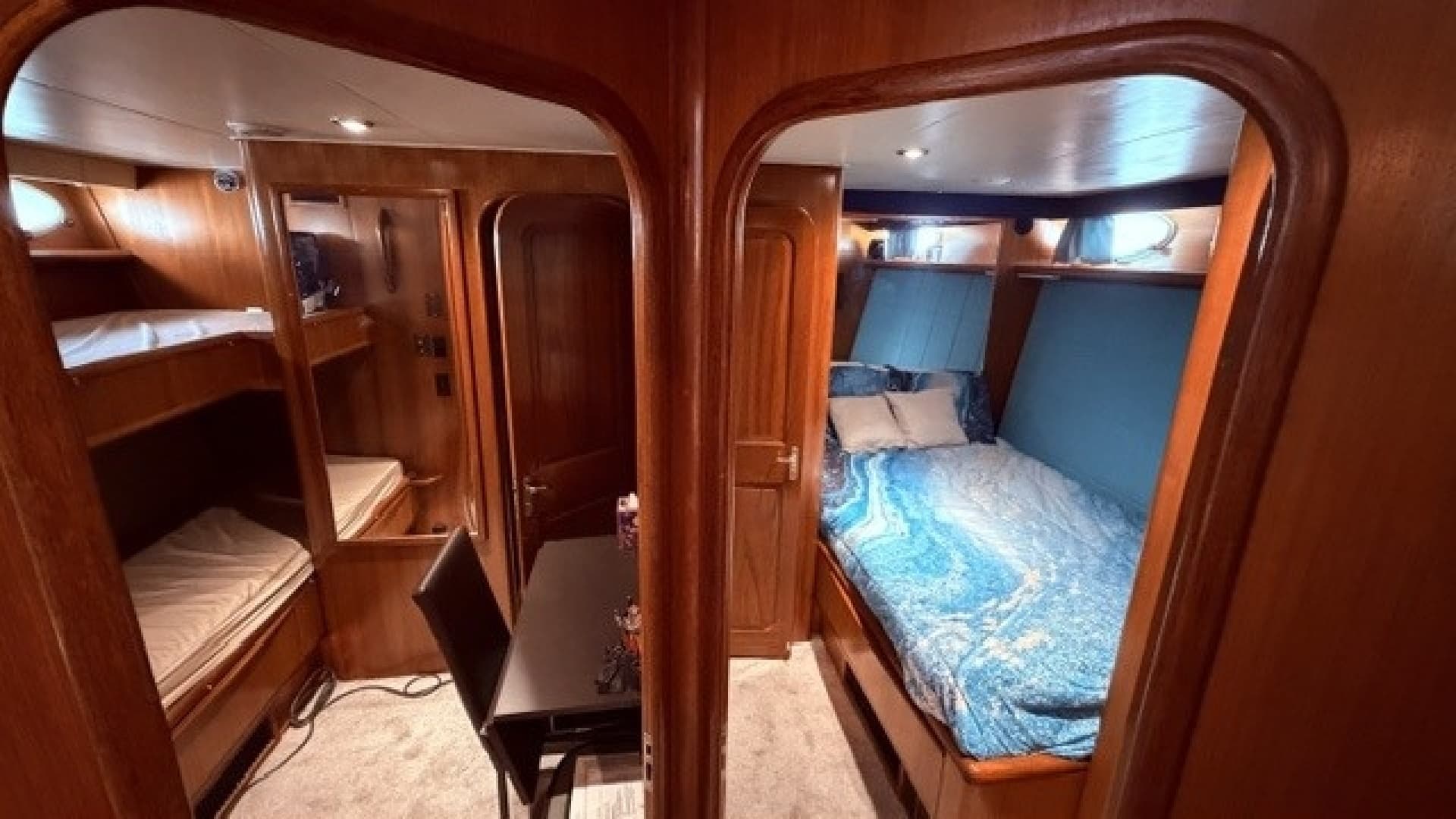 1990 Viking 55 Motor Yacht