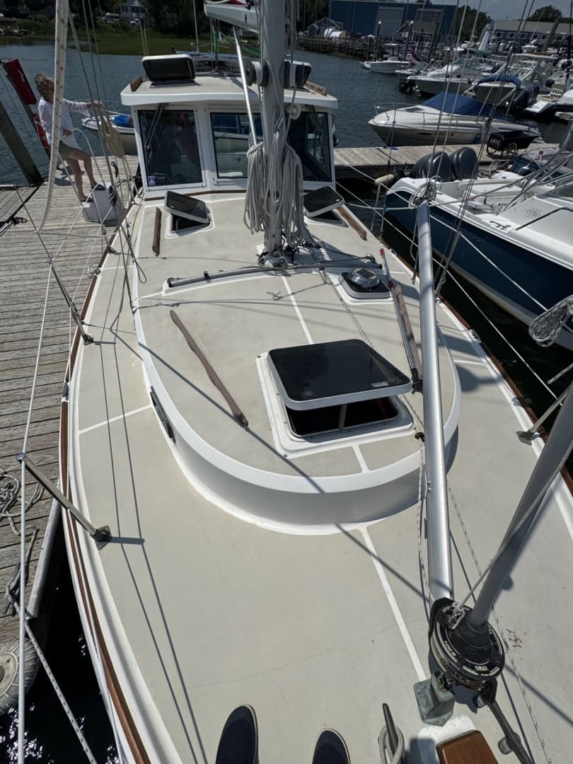 1989 Cape Dory 