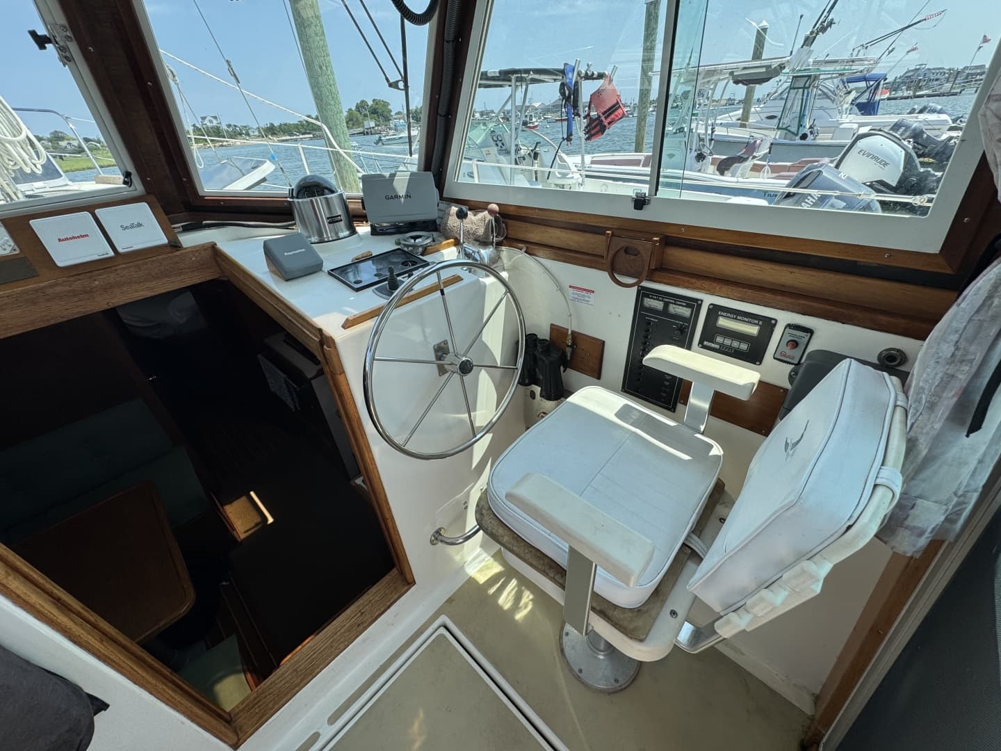 1989 Cape Dory 