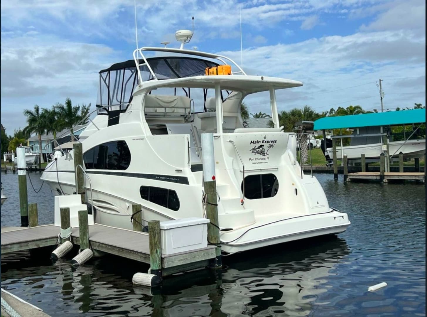 2002 Silverton Motoryacht