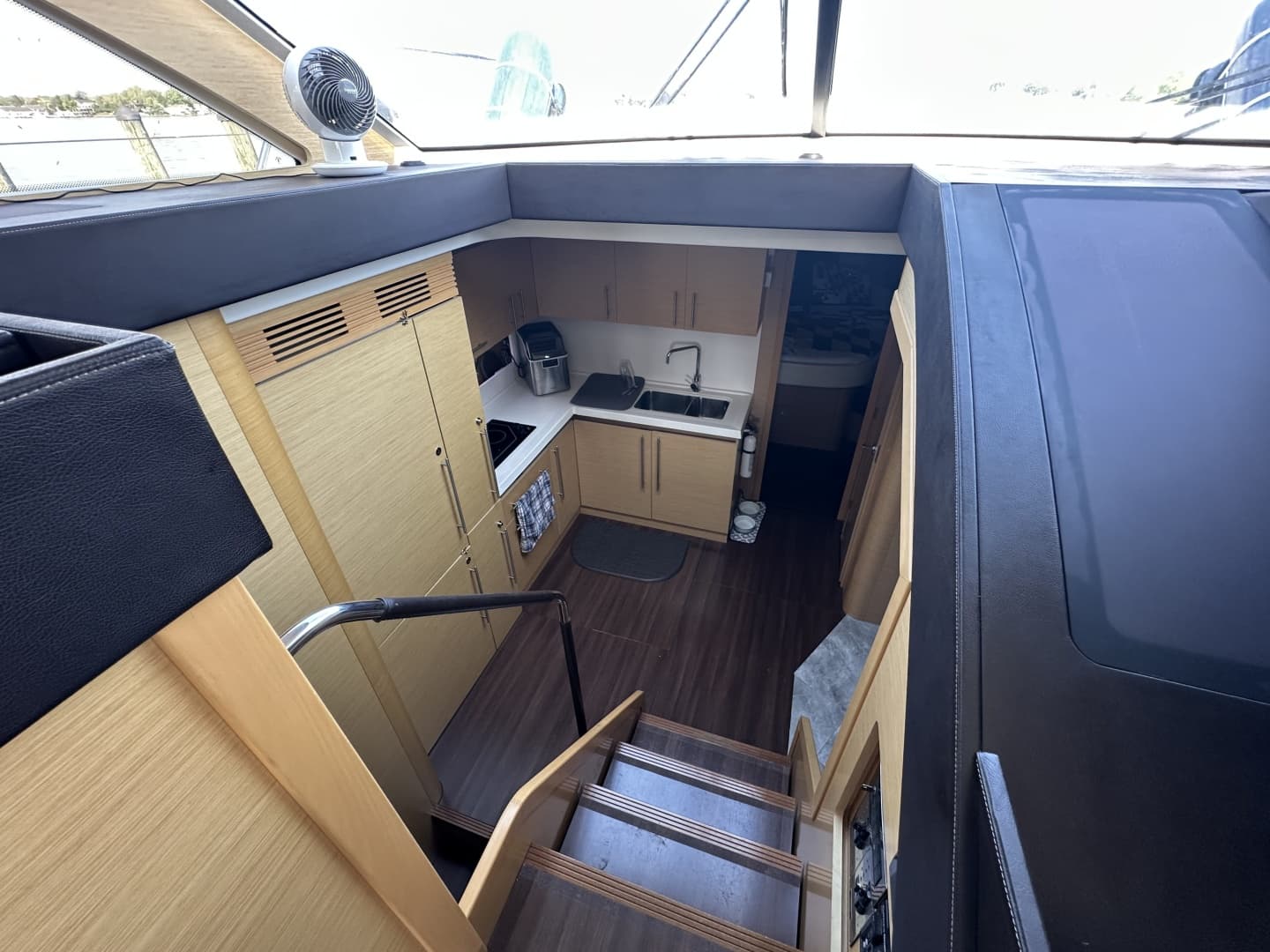 2011 Beneteau Monte Carlo 47