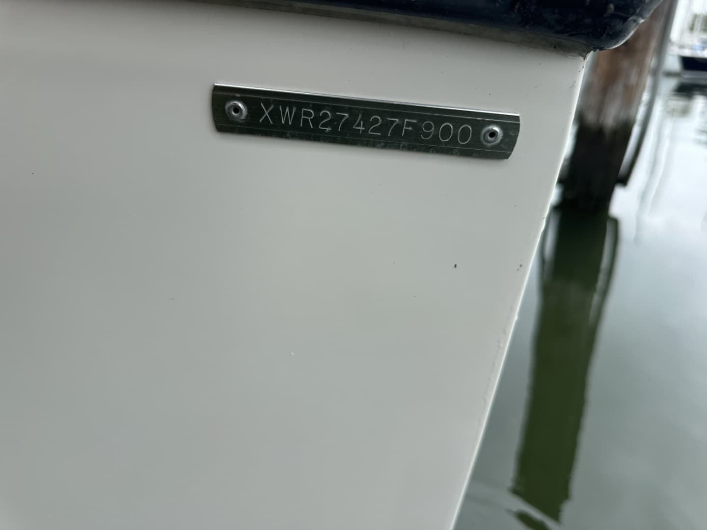 2000 Albemarle 280 Express Fisherman