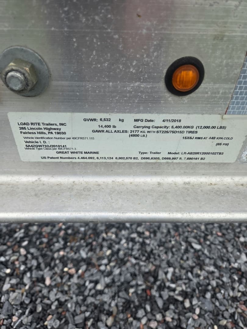 2000 Albemarle 280 Express Fisherman