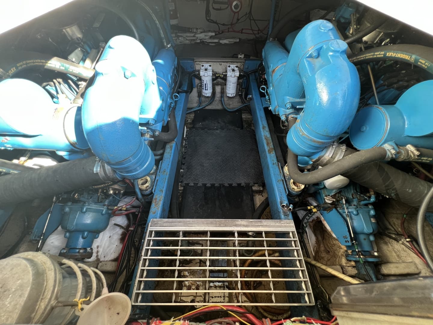 1985 Viking 35 Express